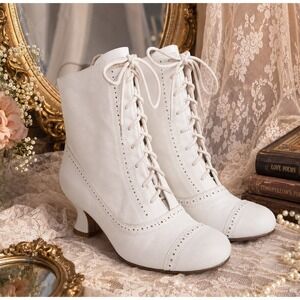 White Victorian BoHo Rustic Farm Wedding Gilded Age 1800s Costume Boots Sz 10